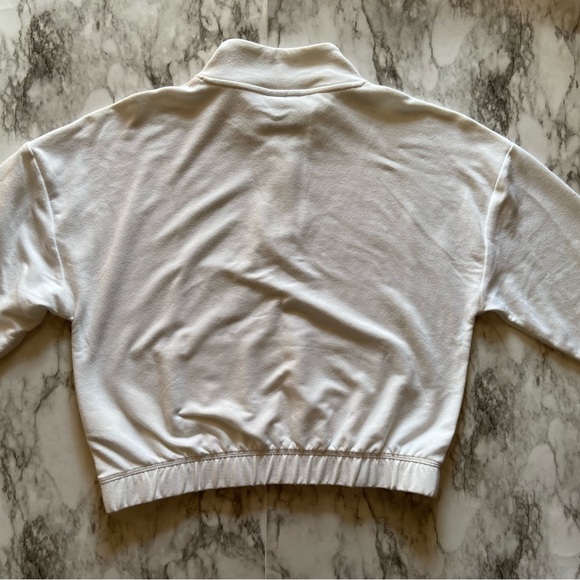 Gymshark Sweatshirt - Picture 4 of 4